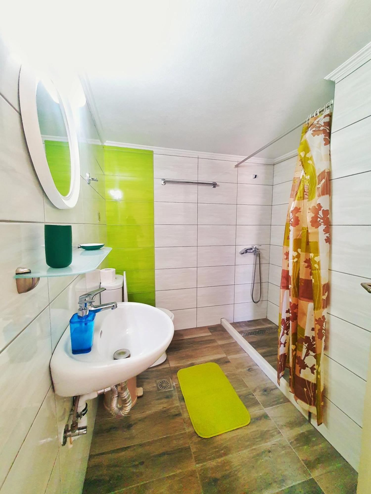 Green Studio Nidri Exterior photo